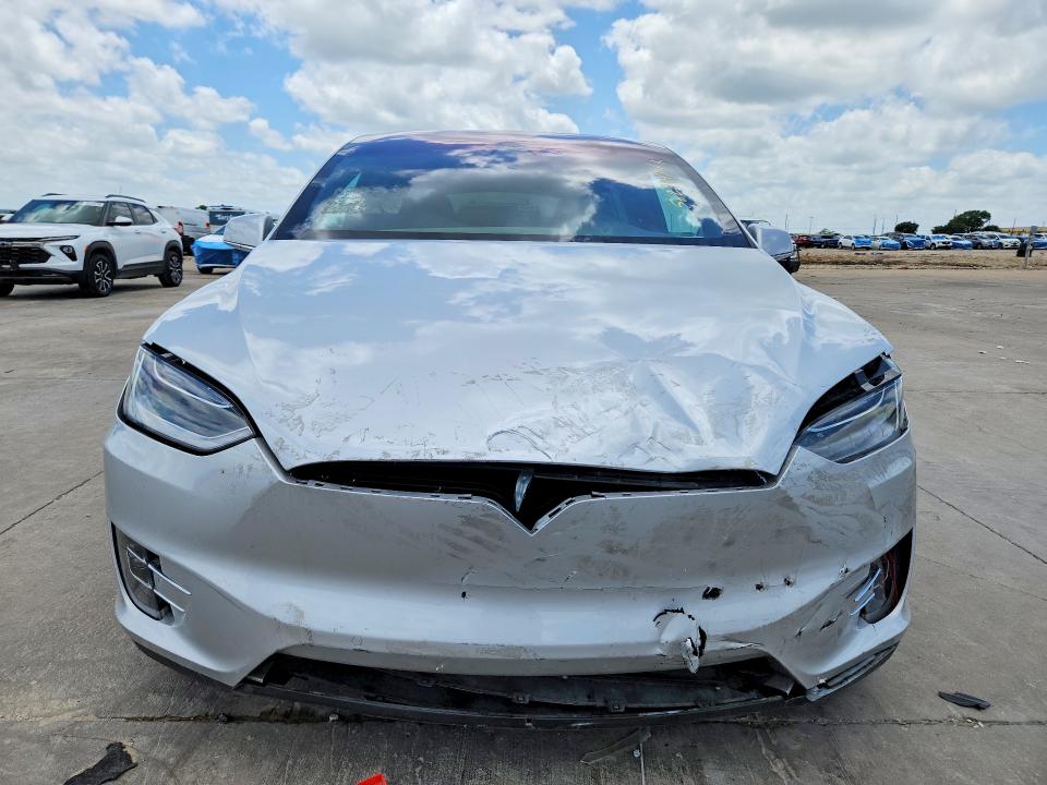 2018 Tesla Model x VIN 5YJXCDE21JF101252 COPART salvage auction — FRONT END, Tx - Certificate Of Title (P), sold $6,000 on 2026-07-02 (photo 5)
