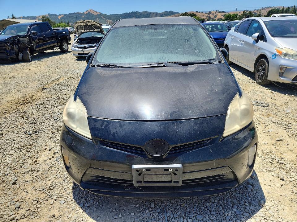 2012 Toyota Prius VIN JTDKN3DU9C5500125 COPART salvage auction — VANDALISM, Ca - Salvage Certificate, sold $525 on 2026-07-07 (photo 5)
