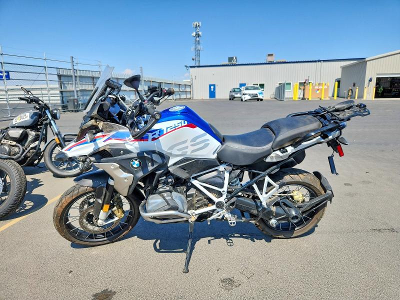 2019 BMW VIN WB10J9303KZH99204 COPART salvage auction — FRONT END, Ca - Salvage Certificate, sold $8,200 on 2026-07-09 (photo 3)