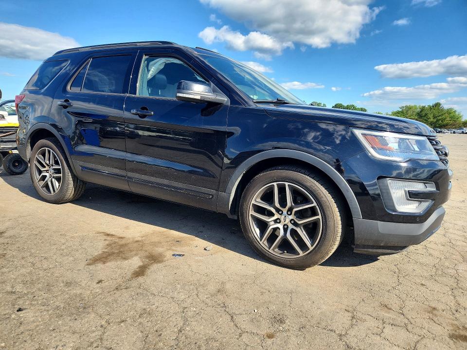 2017 Ford Explorer VIN 1FM5K8GT2HGD75790 COPART salvage auction — SIDE, Pa - Certificate Of Salvage, sold $1,950 on 2026-07-02 (photo 4)