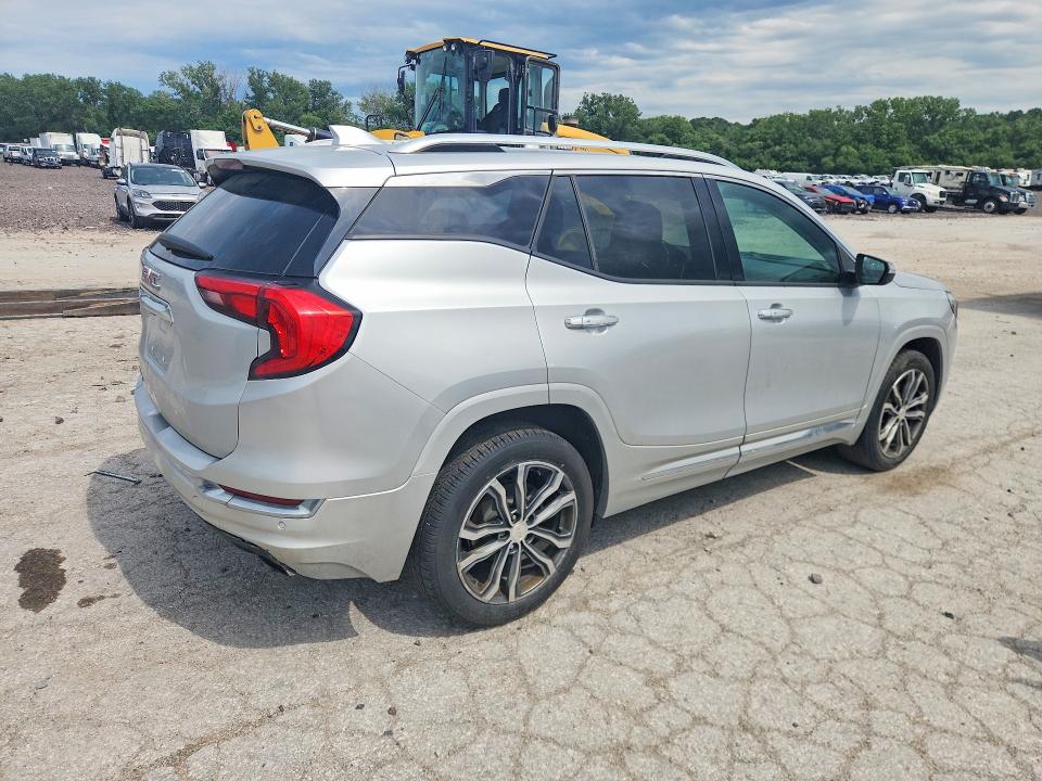 2019 Gmc Terrain VIN 3GKALSEX9KL386117 COPART salvage auction — SIDE, Salvage Title, sold $9,500 on 2026-08-20 (photo 3)