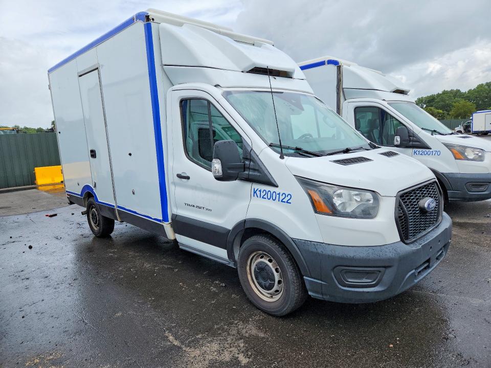 2020 Ford Transit VIN 1FDBW5Z80LKB11486 COPART salvage auction — MINOR DENT/SCRATCHES, Fl - Certificate Of Title, sold $7,000 on 2026-07-29 (photo 4)