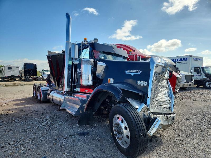 2017 Kenworth W900 VIN 1XKWD49X1HR162897 COPART salvage auction — ALL OVER, TX - SALVAGE VEHICLE TITLE, sold $8,900 on 2026-09-03 (photo 1)
