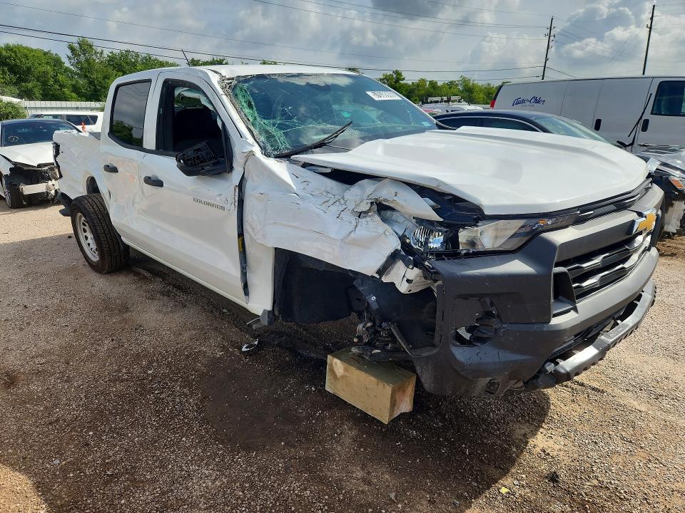 2026 Chevrolet Colorado VIN 1GCPSBEK6T1173325 COPART salvage auction — ALL OVER, TX - SALVAGE VEHICLE TITLE, sold $100 on 2026-07-30 (photo 4)