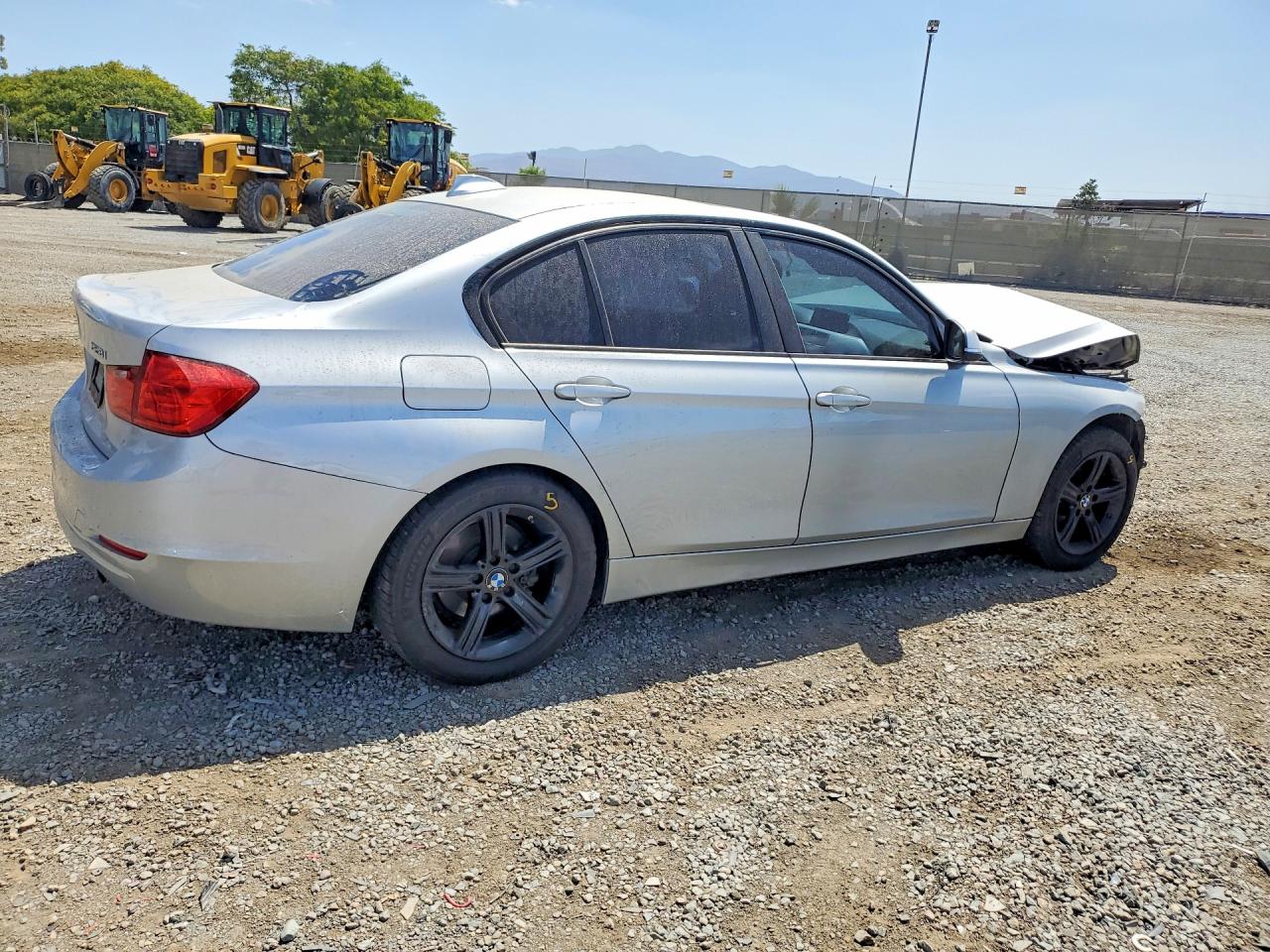 2013 BMW 3 Series VIN WBA3A5C51DF354107 COPART salvage auction — Front End, CA - SALVAGE CERTIFICATE, sold $250 on 2026-07-10 (photo 3)
