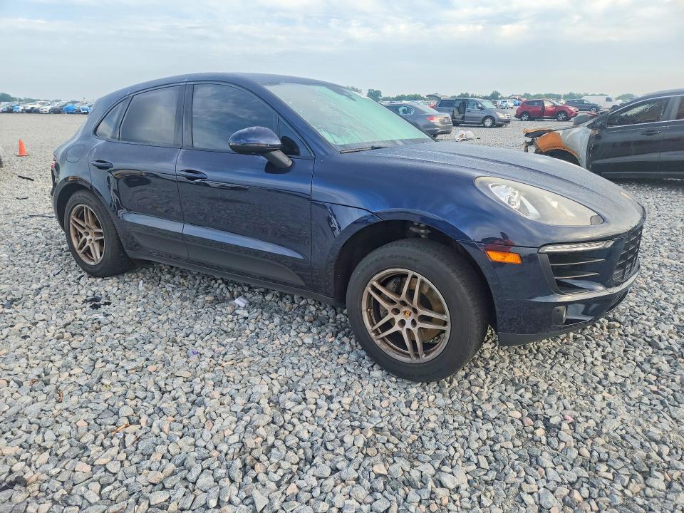 2017 Porsche Macan VIN WP1AA2A53HLB02974 COPART salvage auction — REAR END, Fl - Cert Of Title Slvg Rebuildable, sold $6,800 on 2026-08-07 (photo 4)