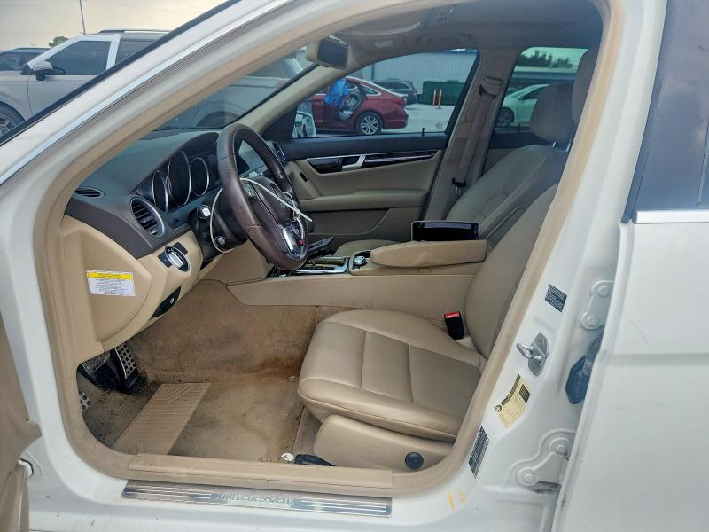 2013 Mercedes-benz C-klasse VIN WDDGF8AB6DR278100 COPART salvage auction — WATER/FLOOD, La - Cert Of Title-Salvage Flood (P), sold $1,150 on 2026-07-22 (photo 7)