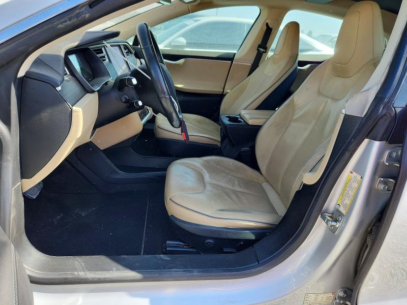 2014 Tesla Model s VIN 5YJSA1H1XEFP52371 COPART salvage auction — MINOR DENT/SCRATCHES, Ca - Dis/Dlr/Exp Only Clean Title, sold $3,850 on 2026-07-14 (photo 7)