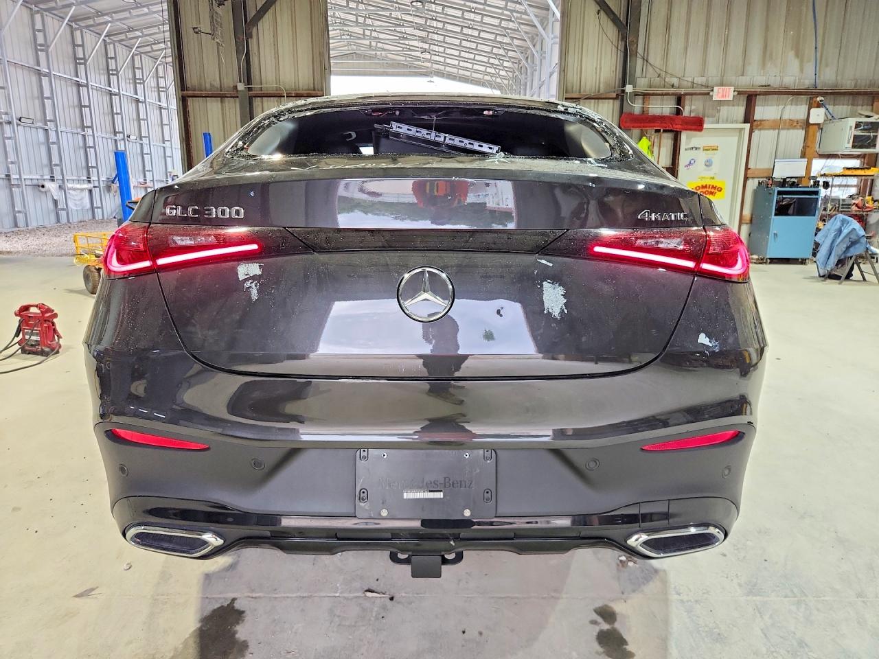 2025 Mercedes-Benz GLC-Class VIN W1NKJ4HB1SF387590 COPART salvage auction — Hail, MO - SALVAGE CERTIFICATE OF TITLE, sold $36,500 on 2026-07-06 (photo 6)