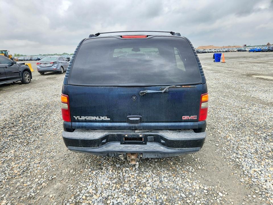 2002 Gmc VIN 1GKFK66U02J282787 COPART salvage auction — SIDE, Co - Public - Salvage Title, sold $300 on 2026-07-23 (photo 6)
