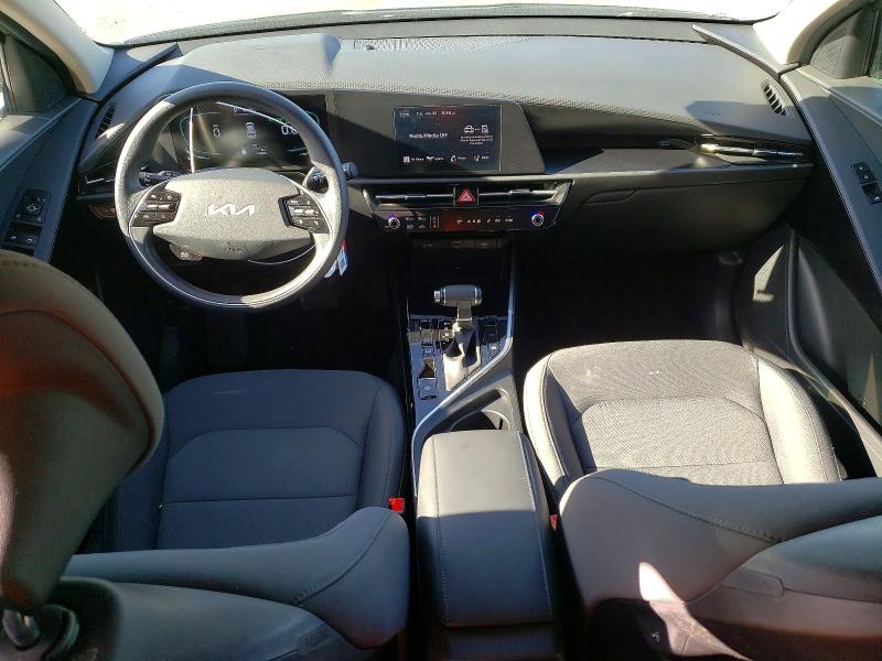 2025 Kia Niro VIN KNDCP3LE2S5307709 COPART salvage auction — SIDE, CA - SALVAGE CERTIFICATE, sold $9,700 on 2026-07-27 (photo 8)