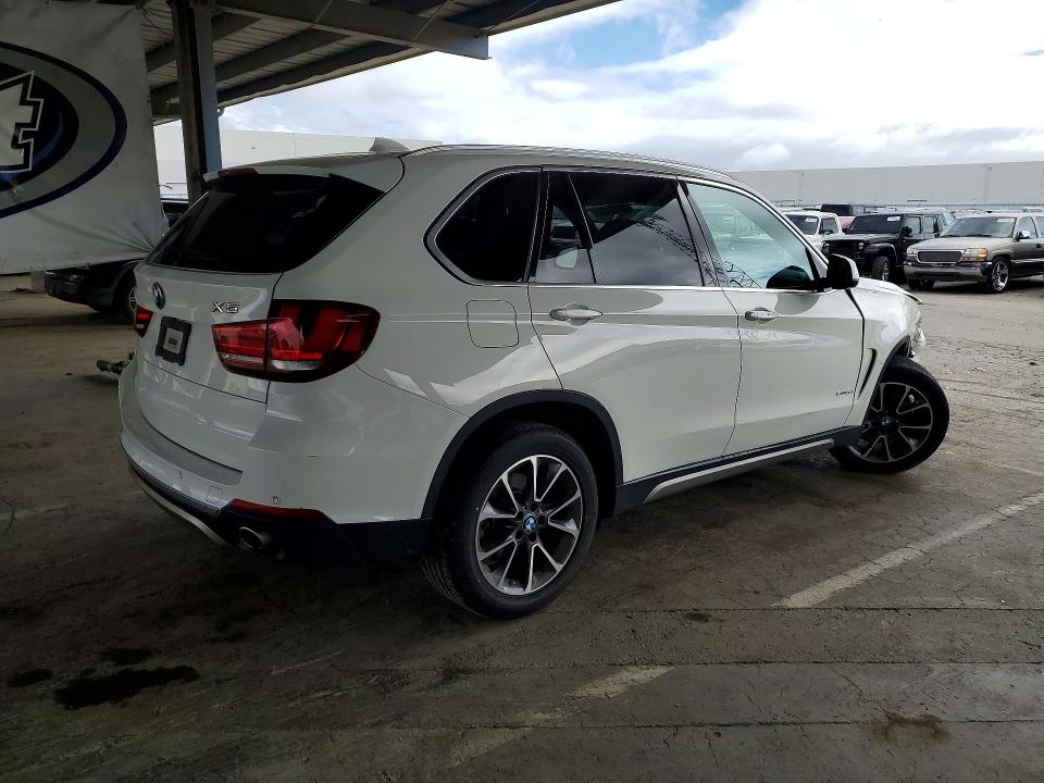 2017 BMW X5 VIN 5UXKR2C32H0X04646 COPART salvage auction — FRONT END, Ca - Dis/Dlr/Exp App For Dup Clean, sold $1,400 on 2026-07-09 (photo 3)