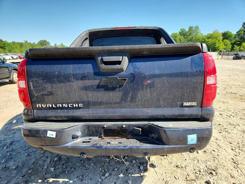 2008 Chevrolet Avalanche VIN 3GNFK12318G139991 COPART salvage auction — MINOR DENT/SCRATCHES, Ma - Certificate Of Title, sold $475 on 2026-07-08 (photo 6)