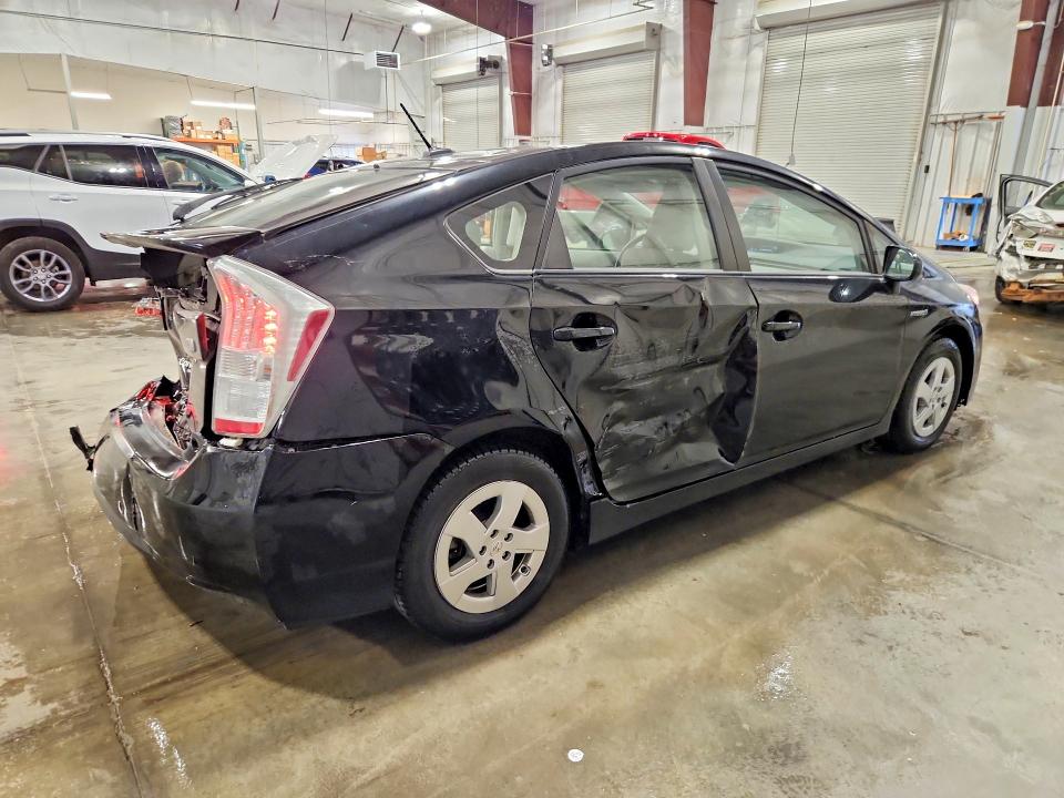 2011 Toyota Prius VIN JTDKN3DUXB5372847 COPART salvage auction — REAR END, Mn - Cert Of Title-Salvage, sold $2,100 on 2026-07-06 (photo 3)