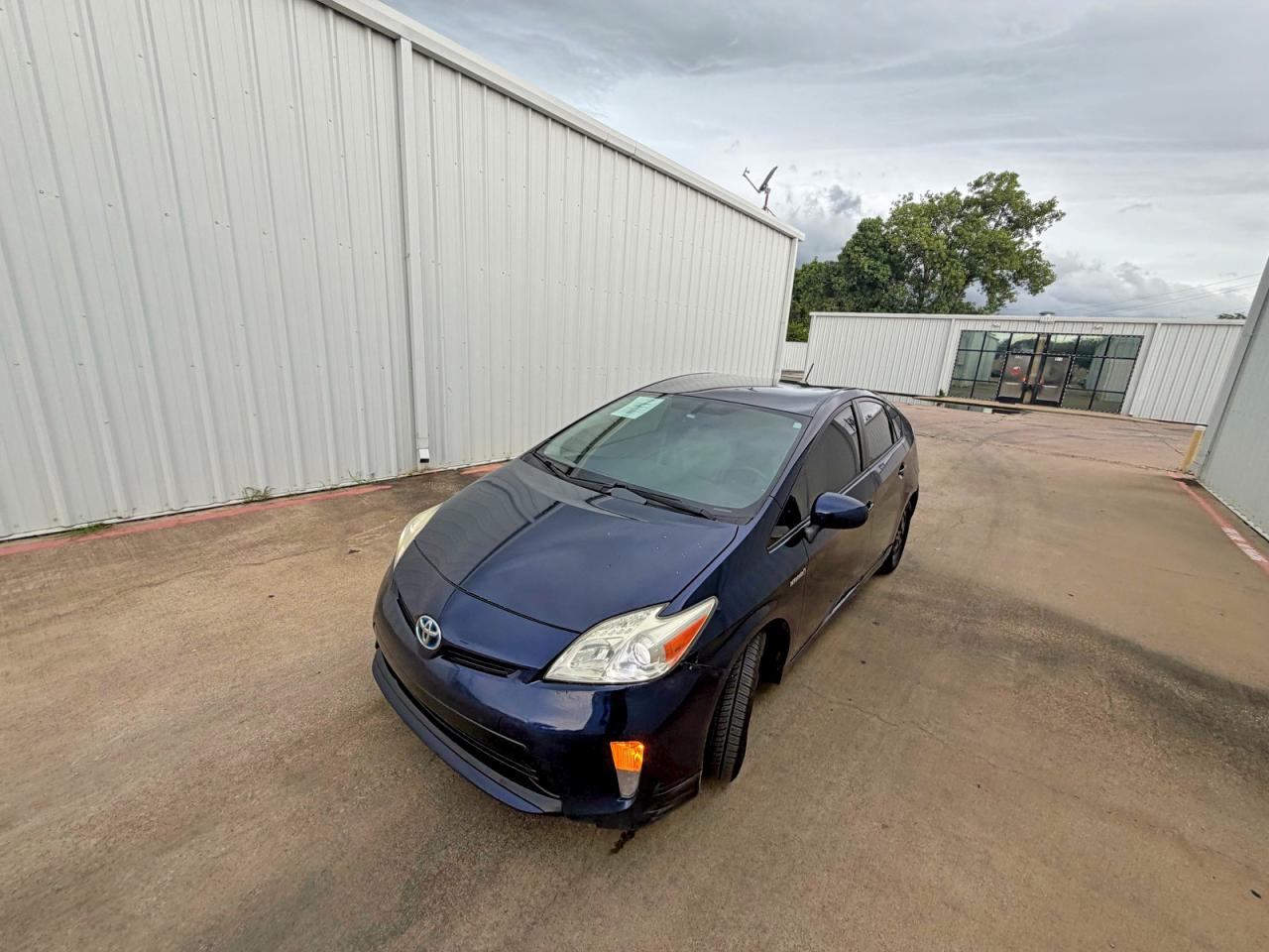 2015 Toyota Prius VIN JTDKN3DU8F0427525 COPART salvage auction — Minor Dent/Scratches, GA - CERTIFICATE OF TITLE (P), sold $2,400 on 2026-07-03 (photo 2)