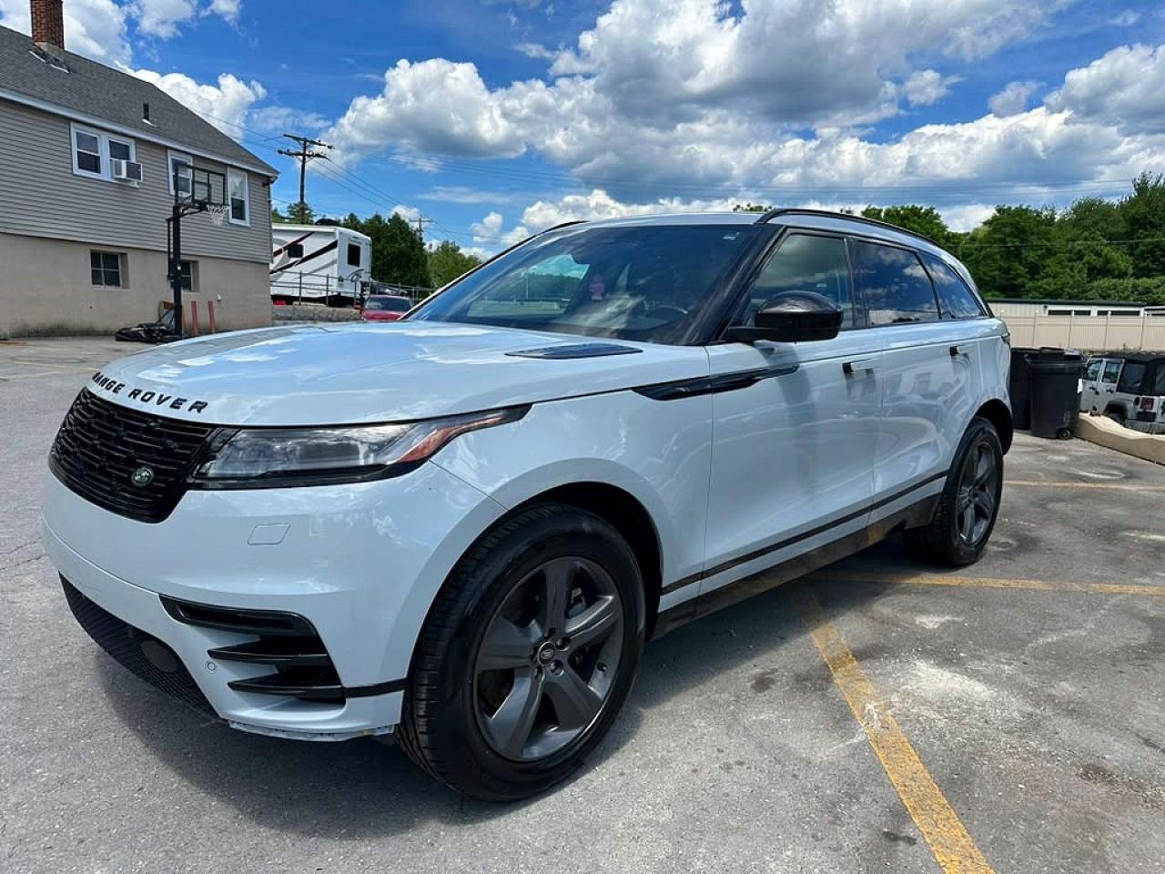 2025 Land rover RANGE ROVER VIN SALYL2EX9SA397418 COPART salvage auction — Minor Dent/Scratches, GA - CERTIFICATE OF TITLE, sold $34,250 on 2026-07-01 (photo 1)