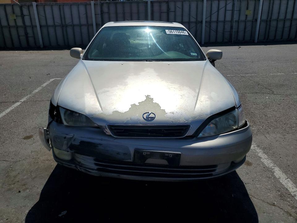 1997 Lexus Es 300 VIN JT8BF22G5V0006797 COPART salvage auction — SIDE, Tx - Salvage Vehicle Title, sold $275 on 2026-07-31 (photo 5)