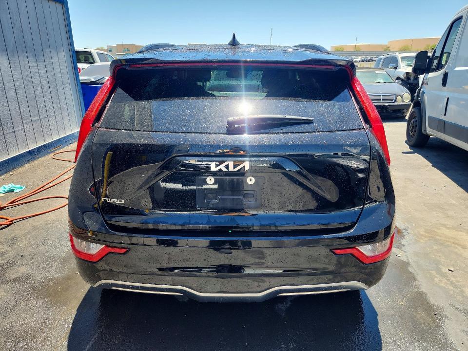 2023 Kia Niro VIN KNDCR3L14P5035937 COPART salvage auction — SIDE, Nv - Salvage Title, sold $8,400 on 2026-07-20 (photo 6)