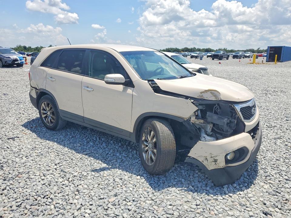2011 Kia Sorento VIN 5XYKU4A27BG026564 COPART salvage auction — FRONT END, FL - CERT OF TITLE SLVG REBUILDABLE, sold $1,350 on 2026-07-17 (photo 4)