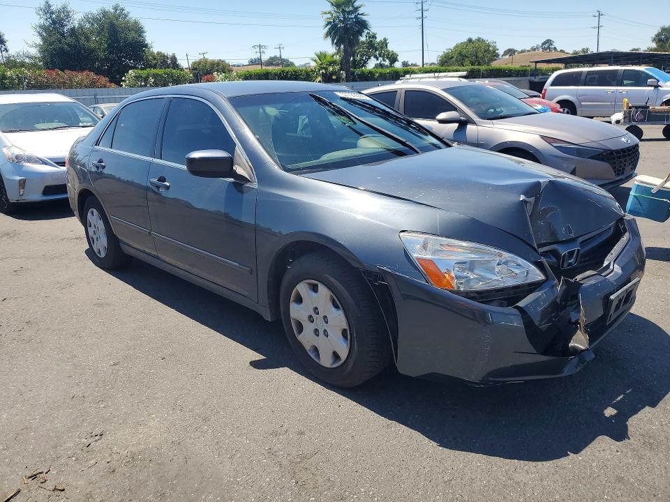 2004 Honda Accord VIN JHMCM56394C025000 COPART salvage auction — FRONT END, CA - SALVAGE CERTIFICATE, sold $525 on 2026-07-14 (photo 4)