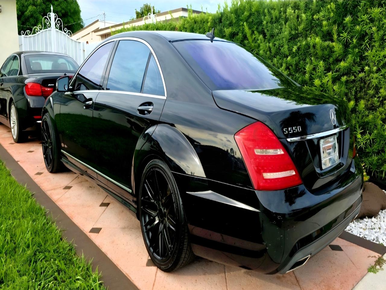2013 Mercedes-Benz S-Class VIN WDDNG7DBXDA505135 COPART salvage auction — Minor Dent/Scratches, MD - CERT OF SALVAGE > 75% DAMAGE (P), sold $1,850 on 2026-07-01 (photo 3)