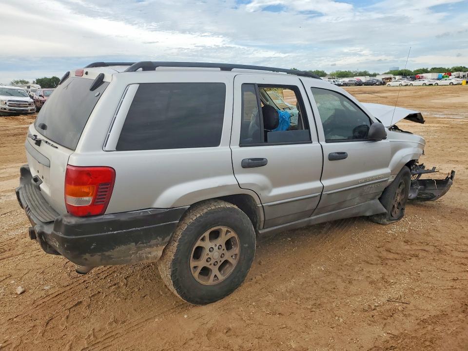2002 Jeep Grand cherokee VIN 1J4GX48S42C323485 COPART salvage auction — FRONT END, Tx - Salvage Vehicle Title, sold $175 on 2026-07-02 (photo 3)