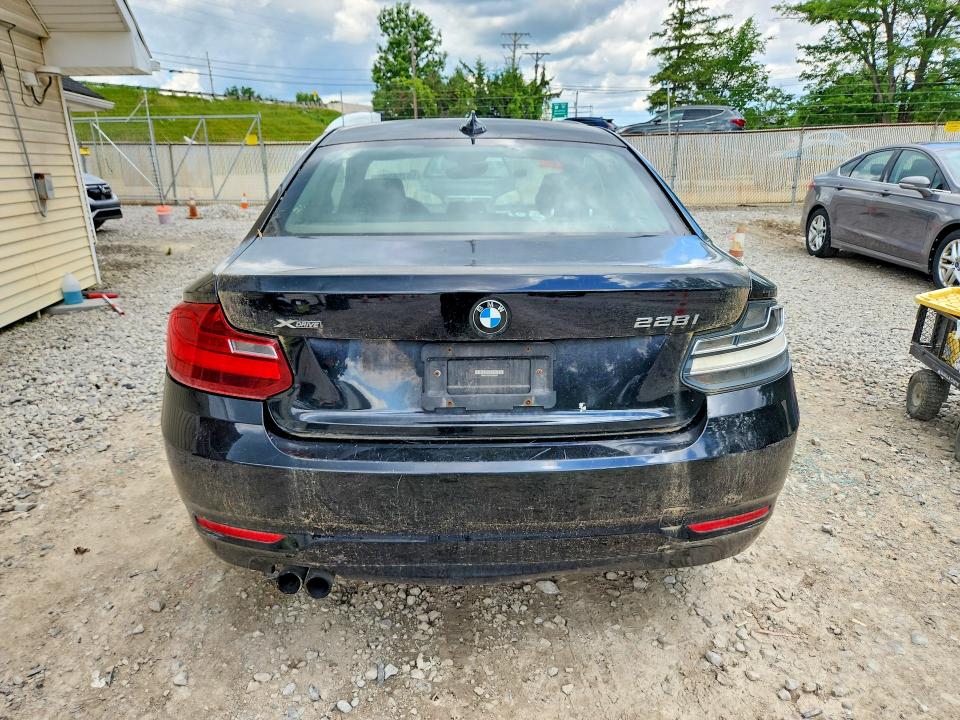 2015 BMW 2er VIN WBA1F7C53FVX96237 COPART salvage auction — NORMAL WEAR, Oh - Certificate Of Title, sold $700 on 2026-07-29 (photo 6)