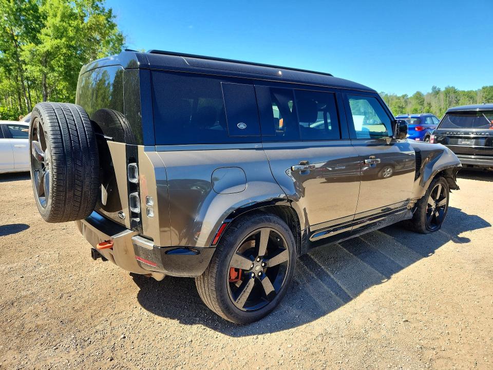 2021 Land rover Defender VIN SALEX7RU7M2054513 COPART salvage auction — FRONT END, ON - PERMIT SALVAGE, sold $29,250 on 2026-07-30 (photo 3)