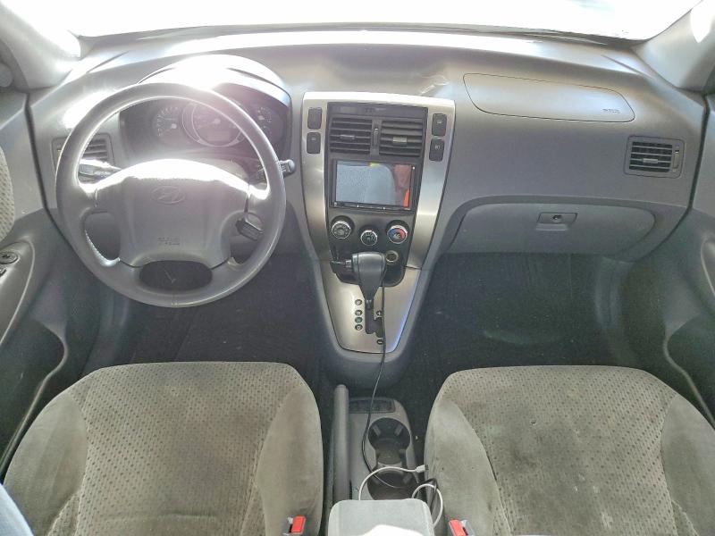2005 Hyundai Tucson VIN KM8JN72D45U111158 COPART salvage auction — FRONT END, Az - Certificate Of Title, sold $475 on 2026-07-27 (photo 8)