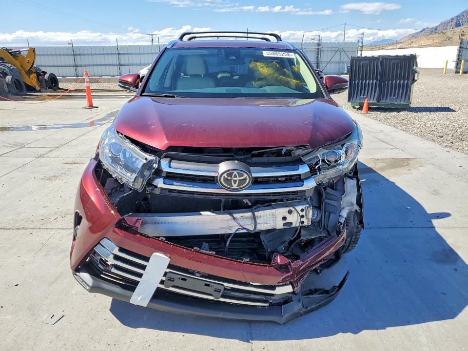 2017 Toyota Highlander VIN 5TDDZRFHXHS394981 COPART salvage auction — FRONT END, Ut - Salvage Certificate, sold $13,000 on 2026-07-20 (photo 5)