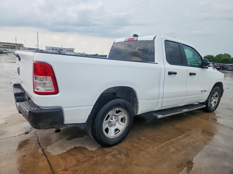2019 Ram 1500 VIN 1C6RRECT7KN667421 COPART salvage auction — MINOR DENT/SCRATCHES, MS - CERTIFICATE OF TITLE, sold $8,000 on 2026-07-30 (photo 3)