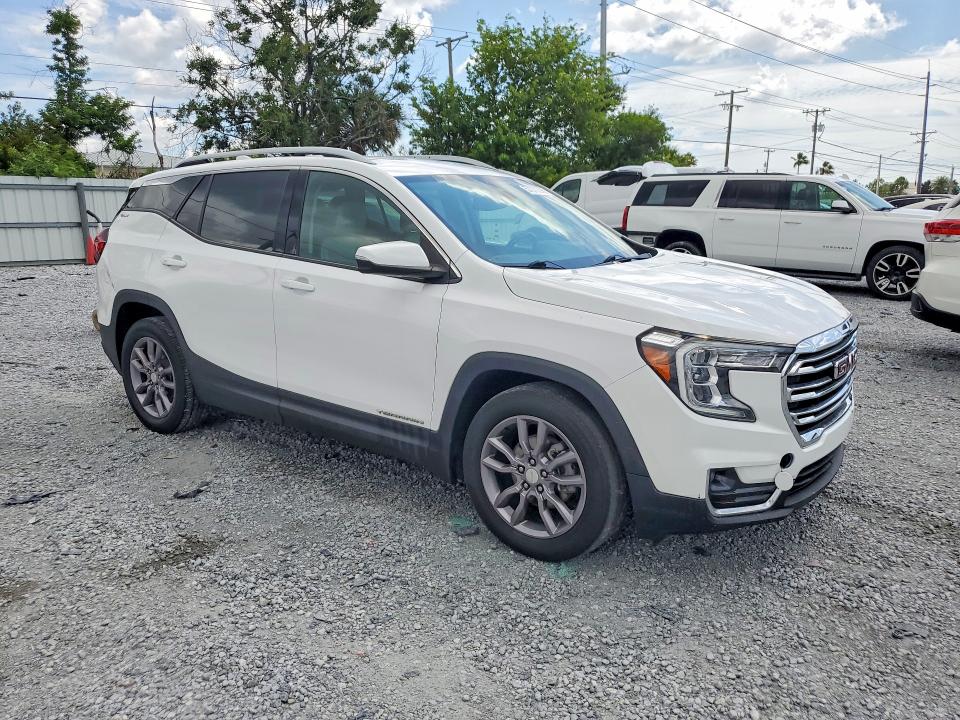 2023 Gmc Terrain VIN 3GKALPEG2PL103142 COPART salvage auction — MINOR DENT/SCRATCHES, Va - Certificate Of Title, sold $9,900 on 2026-07-27 (photo 4)