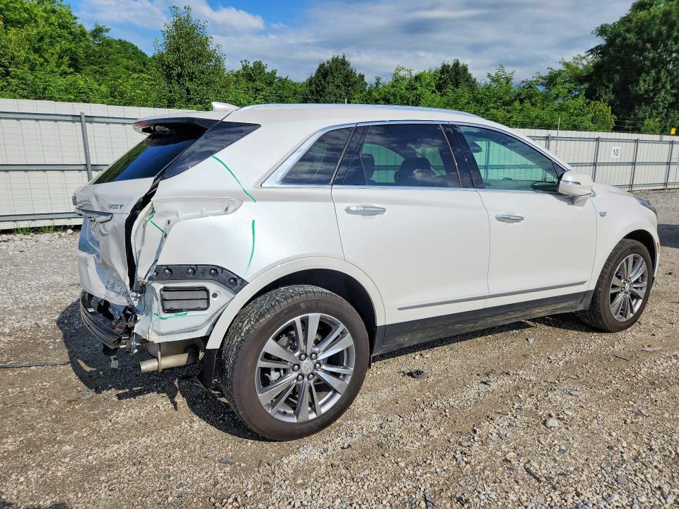 2024 Cadillac Xt5 VIN 1GYKNCR48RZ727648 COPART salvage auction — REAR END, AR - CERT OF TITLE-SALVAGE, sold $11,100 on 2026-08-21 (photo 3)