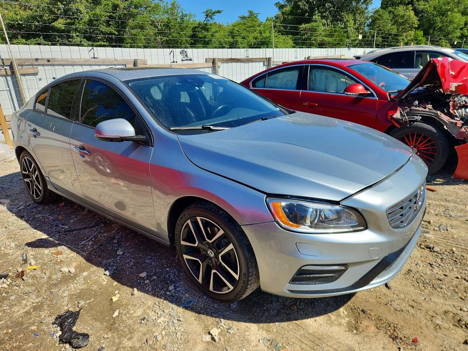 2017 Volvo S60 VIN YV126MFLXH2434503 COPART salvage auction — REAR END, Md - Cert Of Salvage > 75% Damage, sold $825 on 2026-08-25 (photo 4)