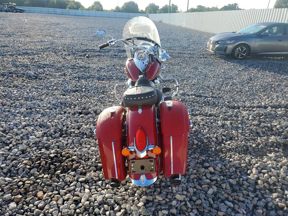 2017 Indian motorcycle co. Springfield VIN 56KTHAAA6H3346514 COPART salvage auction — FRONT END, FL - CERT OF TITLE SLVG REBUILDABLE, sold $90 on 2026-07-09 (photo 4)