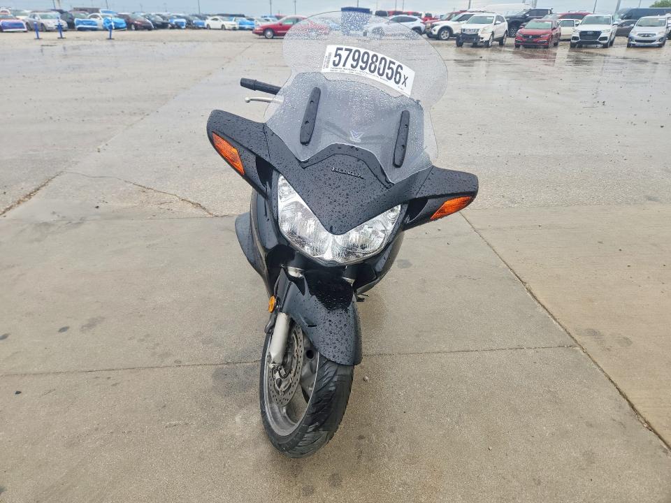 2006 Honda St1300 VIN JH2SC51466M400023 COPART salvage auction — WATER/FLOOD, Tx - Salvage Title-Flood Damage, sold $1,000 on 2026-07-23 (photo 2)