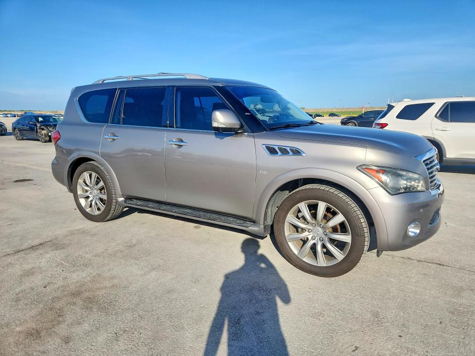 2011 Infiniti Qx56 VIN JN8AZ2NF7B9503627 COPART salvage auction — MINOR DENT/SCRATCHES, La - Certificate Of Title, sold $775 on 2026-07-08 (photo 4)
