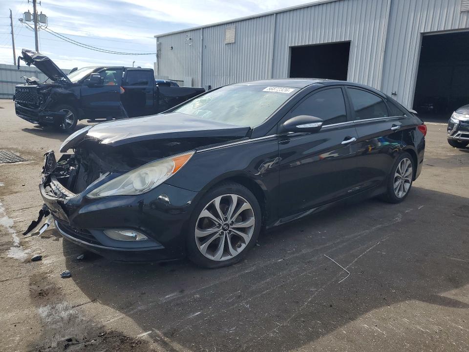 2014 Hyundai Sonata VIN 5NPEC4AB7EH879687 COPART salvage auction — FRONT END, Fl - Cert Of Title Slvg Rebuildable, sold $875 on 2026-07-06 (photo 1)