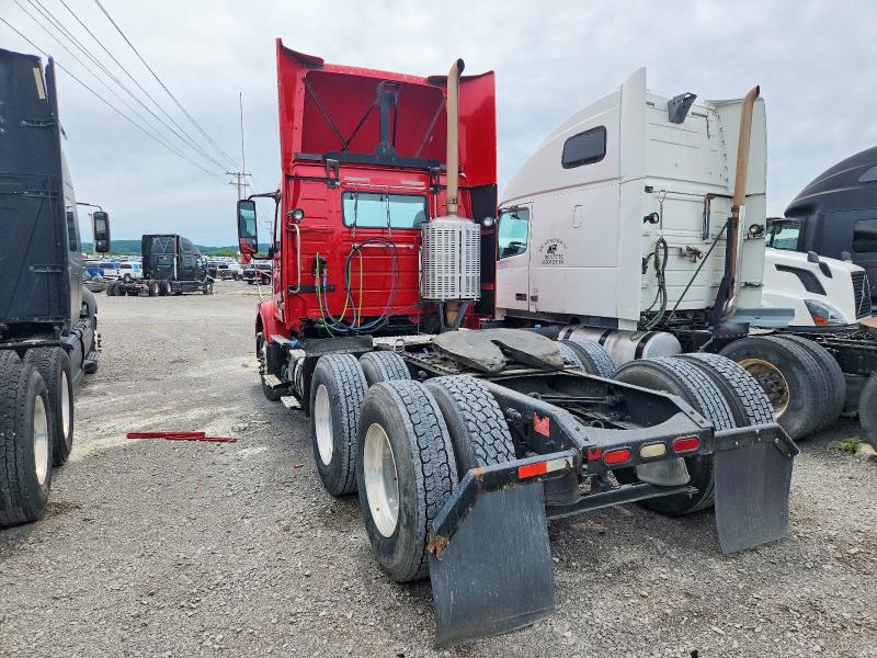 2012 Volvo Vnm VIN 4V4MC9EH1CN550749 COPART salvage auction — MINOR DENT/SCRATCHES, Tn - Certificate Of Title, sold $2,200 on 2026-07-07 (photo 3)