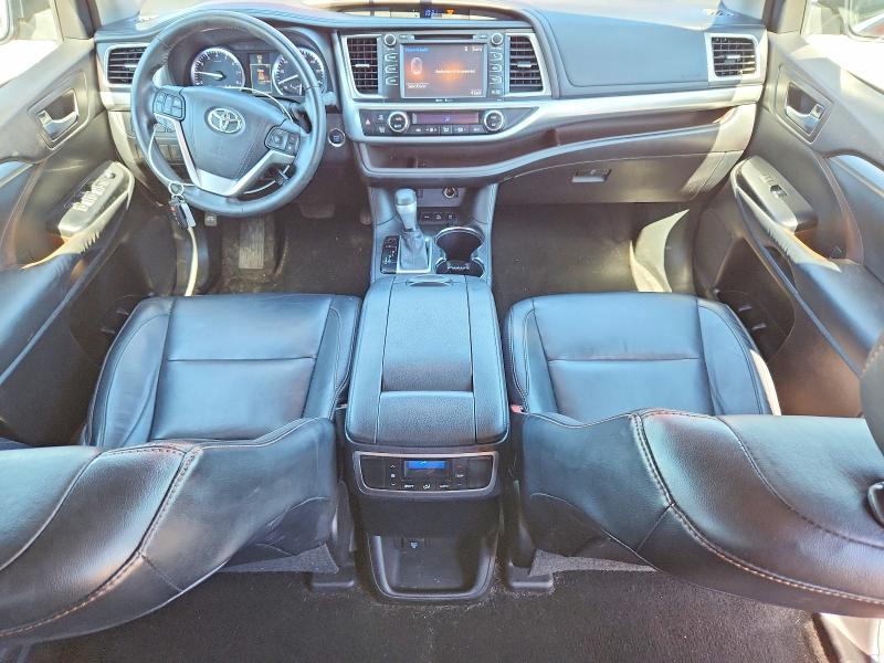 2015 Toyota VIN 5TDJKRFH9FS152753 COPART salvage auction — REAR END, Il - Salvage Certificate, sold $2,250 on 2026-07-21 (photo 8)