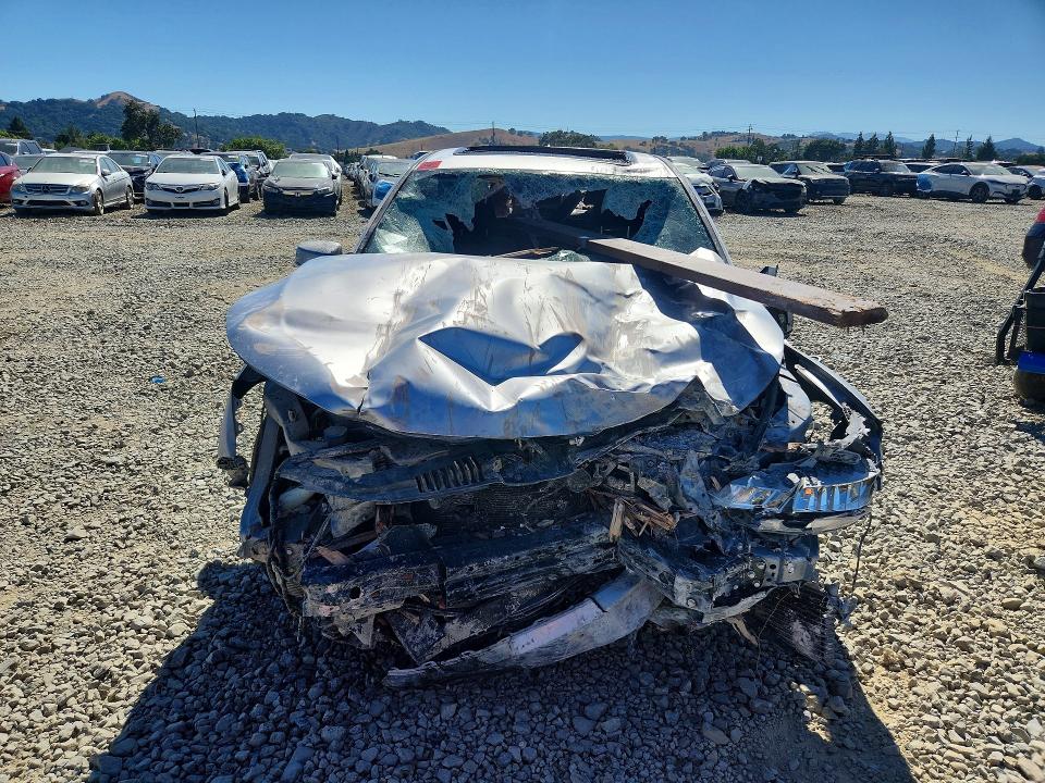 2017 Honda Accord VIN JHMCR6F72HC010693 COPART salvage auction — FRONT END, CA - NON-REPAIRABLE VEHICLE CERT, sold $500 on 2026-07-28 (photo 5)