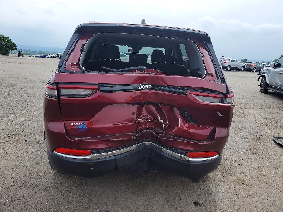 2023 Jeep Grand cherokee VIN 1C4RJYB63P8774680 COPART salvage auction — REAR END, Pa - Certificate Of Salvage, sold $12,200 on 2026-07-31 (photo 6)
