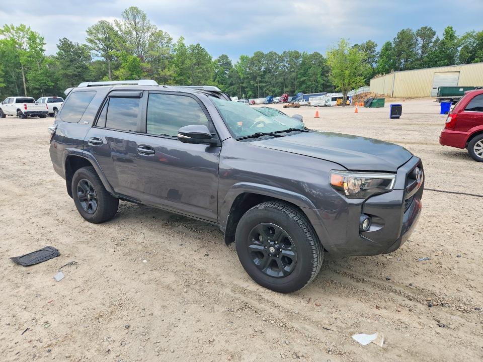 2018 Toyota VIN JTEZU5JR1J5175279 COPART salvage auction — ROOF, Nc - Dealer Only Clean Title, sold $8,400 on 2026-07-10 (photo 4)