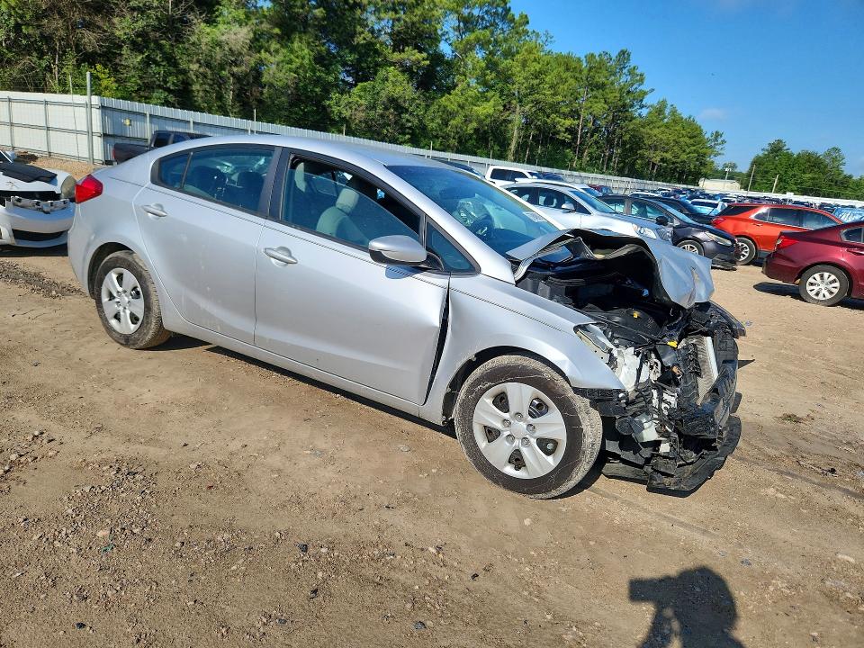 2015 Kia VIN KNAFK4A67F5343282 COPART salvage auction — FRONT END, Fl - Cert Of Title Slvg Rebuildable, sold $725 on 2026-07-17 (photo 4)