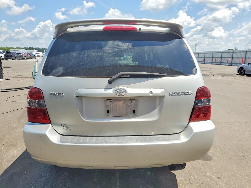 2006 Toyota Highlander VIN JTEDD21AX60147472 COPART salvage auction — MINOR DENT/SCRATCHES, Fl - Certificate Of Title, sold $1,250 on 2026-07-12 (photo 6)