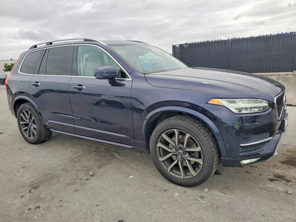 2016 Volvo Xc90 VIN YV4A22PK5G1091320 COPART salvage auction — MINOR DENT/SCRATCHES, Fl - Certificate Of Title, sold $4,600 on 2026-07-21 (photo 4)