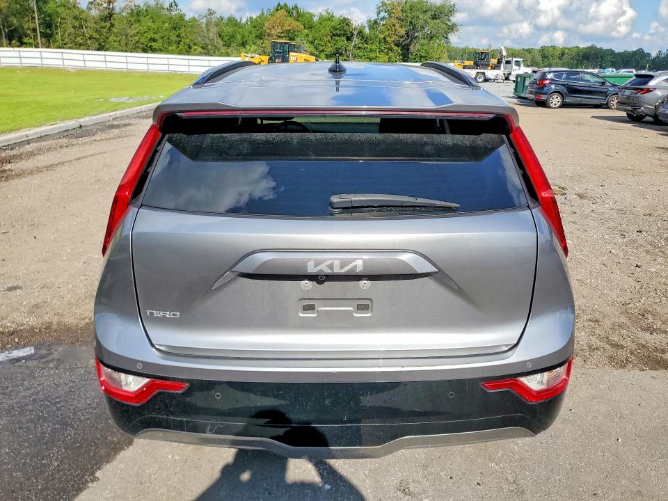 2023 Kia Niro VIN KNDCR3L18P5072425 COPART salvage auction — FRONT END, Fl - Certificate Of Title, sold $10,400 on 2026-07-06 (photo 6)