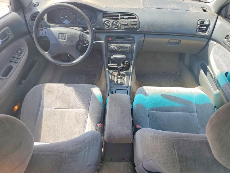 1994 Honda Accord VIN JHMCD5630RC014345 COPART salvage auction — FRONT END, Tx - Salvage Vehicle Title, sold $200 on 2026-07-06 (photo 8)