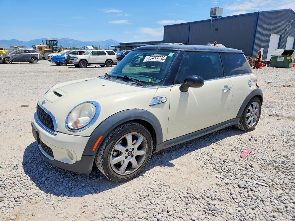 2010 Mini Cooper VIN WMWMF7C55ATZ71394 COPART salvage auction — REAR END, Ut - Salvage Certificate, sold $1,800 on 2026-07-24 (photo 1)