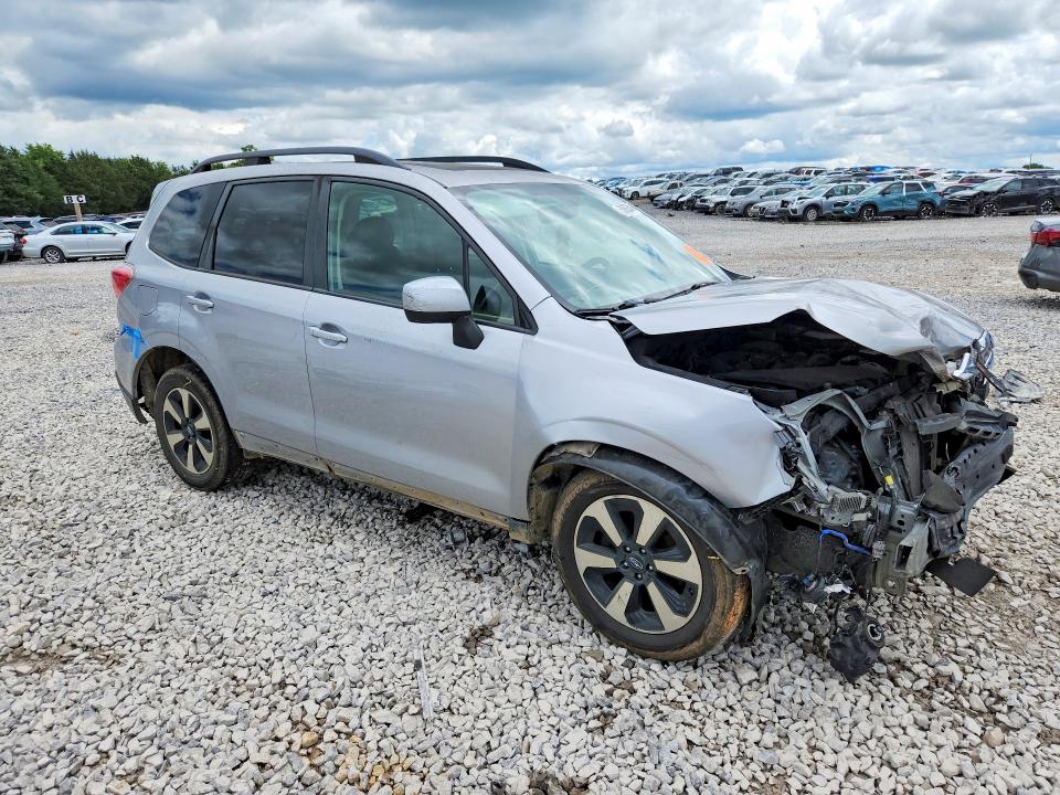 2017 Subaru VIN JF2SJAGC6HH437186 COPART salvage auction — FRONT END, Tn - Salvage Certificate, sold $525 on 2026-07-28 (photo 4)